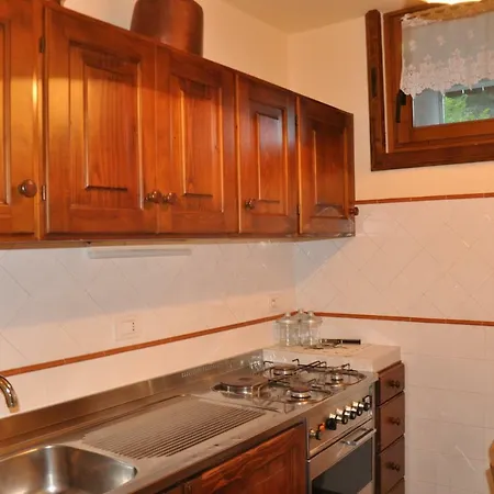 Appartement 6 Via Tazzoli *